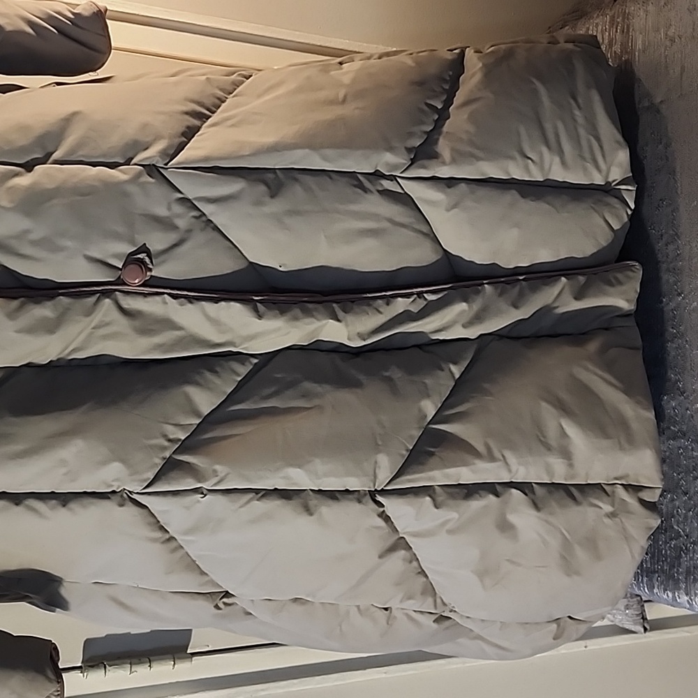 J. Gallery Down Coat. - image 3